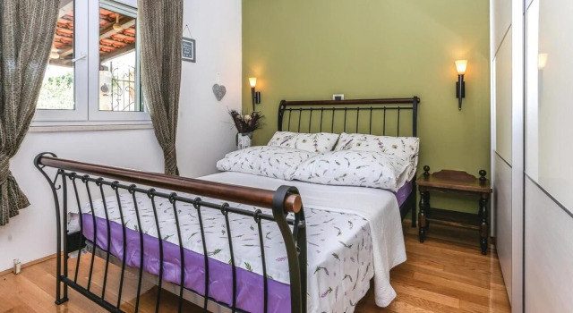 Amazing Home in Kastel Sucurac With Wifi and 4 Bedrooms
