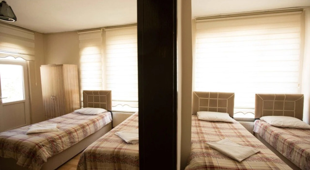 Четырёхместный номер Standard с балконом Hotel Cappa