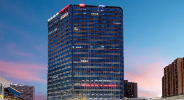 Shiguang Holiday Hotel (Light Rail Dashiba Dongyuan Yuehui)