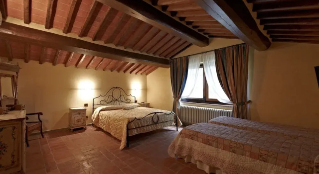 Comfortable Cottages in Loro Ciuffenna, Buchen Sie Ferienhaus Loro Ciuffenna 