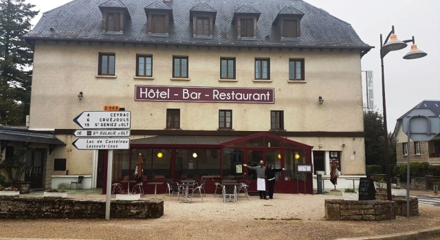 Hotel Bouloc, Varaa Hotelli Gabriac Aveyron