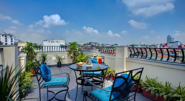Номер Standard Ambassador Hanoi Hotel & Spa