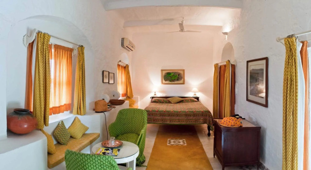 Neemrana's - Hill Fort - Kesroli