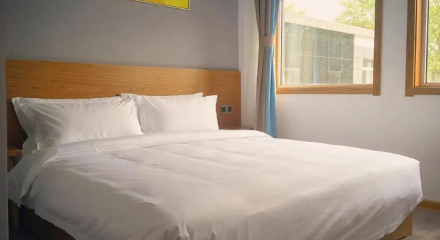 Двухместный номер Standard First Sight Hotel,Next to Yingtianmen Imperial City,Free Airport and High-Speed Rail Station Pickup