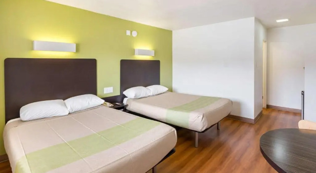 Люкс Motel 6-El Paso, TX - Airport - Fort Bliss