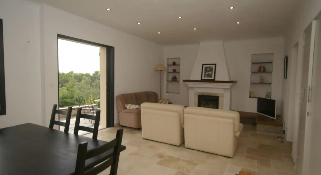 Cozy holiday home in Saint-Antonin-du-Var with large pool
