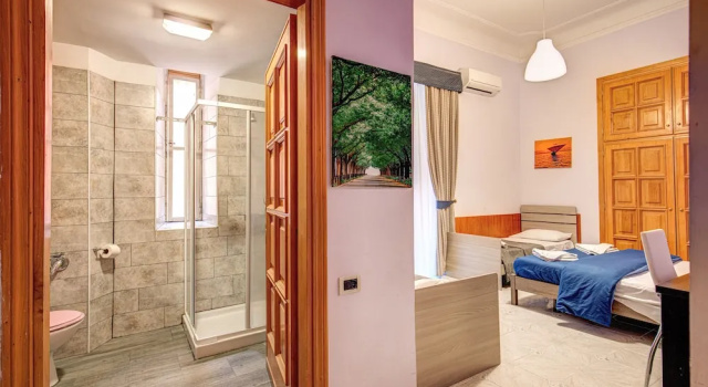 Четырёхместный номер Standard Hotel Orbis