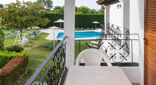Апартаменты Standard Goudelis Apartments