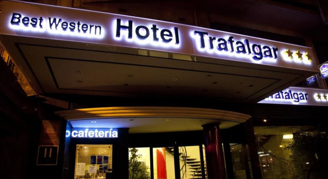 Hotel Trafalgar, Забронировать Отель Отели Мадрида с парковкой, рядом с Церковь Святого Иоанна Креста, Парковка