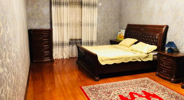 Apartment Registan