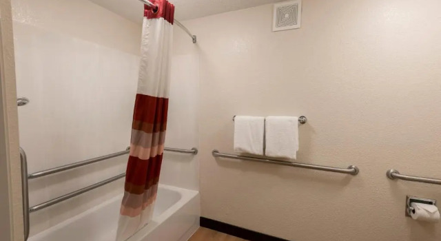 Двухместный номер Standard Red Roof Inn Raleigh Southwest - Cary