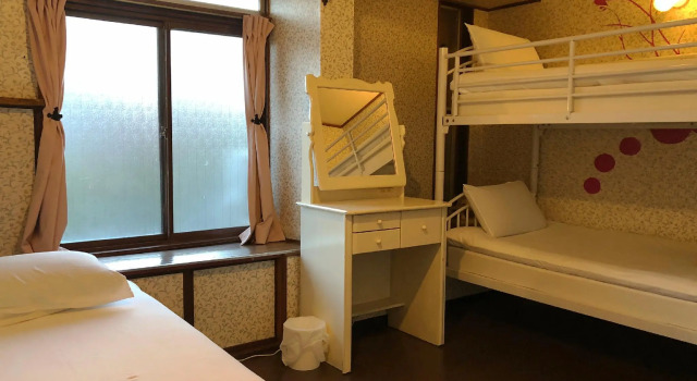 Трёхместный номер Hostel Yume-Nomad Kobe