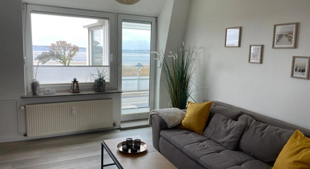 Mila, Забронировать Отель Лабё Bay of Kiel