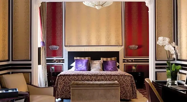 Двухместный полулюкс Baglioni Hotel Regina - The Leading Hotels of the World
