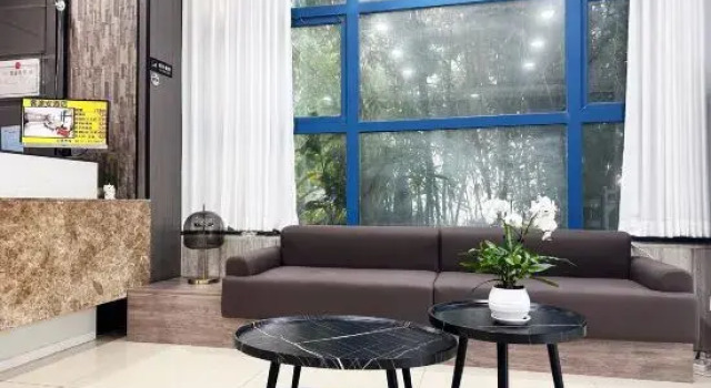Ketouan Hotel (Yangzhou Slender West Lake Branch), Prenota Hotel Hotel a Jiangsu con parcheggio, Parcheggio