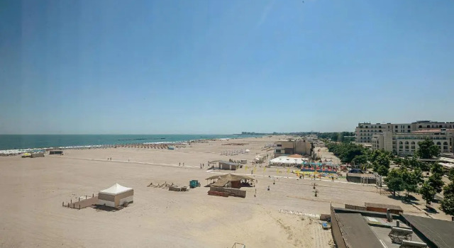 Студия Deluxe Riviera Residence Apartments