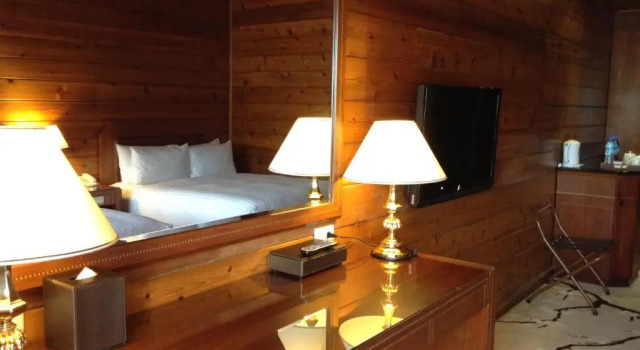 Четырёхместный номер Standard с видом на озеро LeaLea Garden Hotel Sun Moon Lake