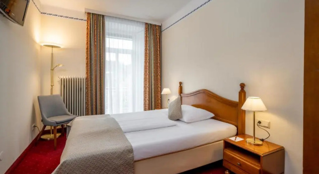 Одноместный номер Queen Bed IMLAUER Palais Mirabell - Hotel am Mirabellplatz