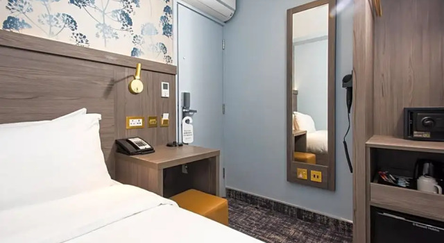 Номер Economy Eden Plaza Kensington