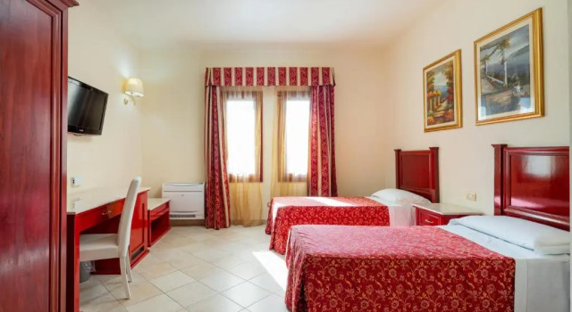 Семейный номер Standard Hotel Regina Elena