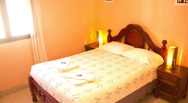 Hostal Tacacho, Забронировать Хостел Сальта провинция Сальта, рядом с 9 de Julio Park