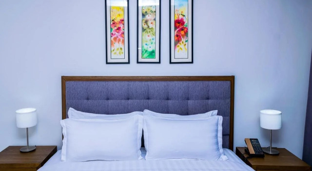 Canary Hotel