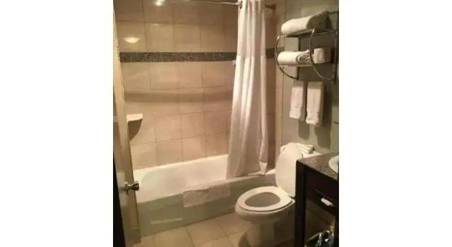 Люкс District Hotel by OYO Portland Convention Center