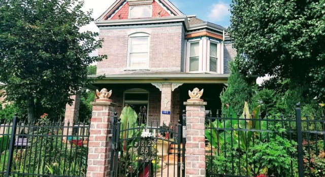 1812 Overture B&B, Book Bed and Breakfast SPA-hoteller i Kansas, SPA