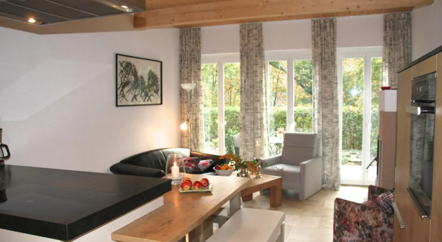 Menuett, Rezervovat Hotel Žandov Saxon Switzerland