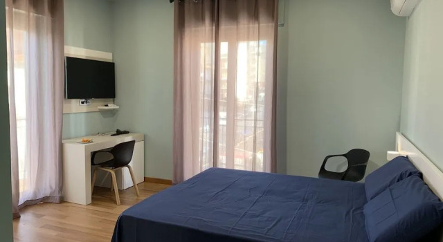 Casa Vacanze Five, Забронировать Отель Катания Сицилия, рядом с Stadio Angelo Massimino