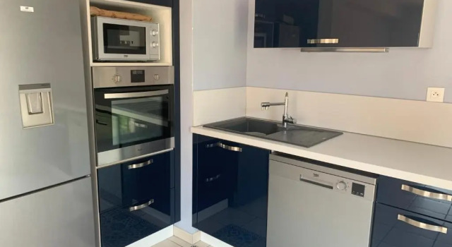 Апартаменты Appartement neuf climatisé avec parking