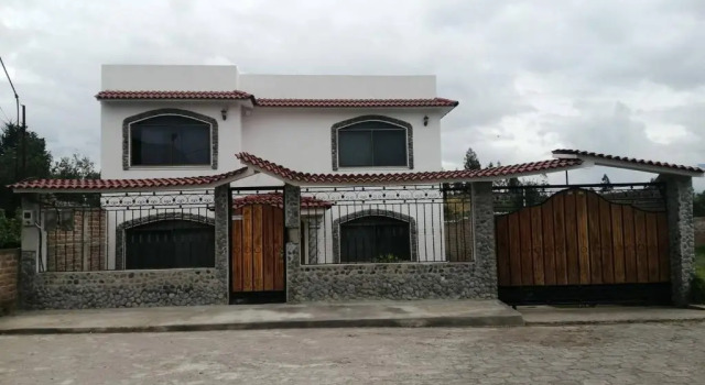Коттедж Danadri Houses, Like At Home