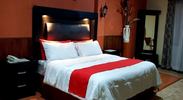 Номер Luxury Hotel Murillo Plaza