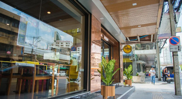 Кровать в общем номере GN Luxury Hostel