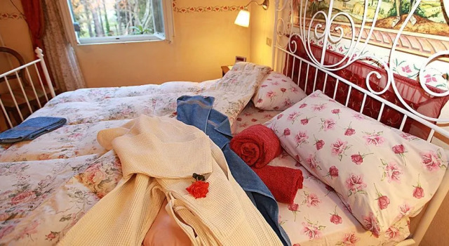 Villa Arianna B&B, Buchen Sie Bed & Breakfast Lari Toskana