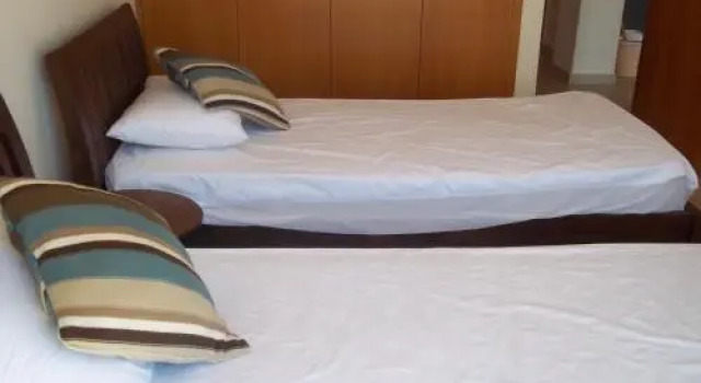 Dion 3, Rezervovat Hotel Hotely v Paralimni s parkováním, Parkování