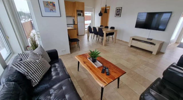 Коттедж с 3 комнатами с красивым видом из окна Saeluhus Apartments & Houses