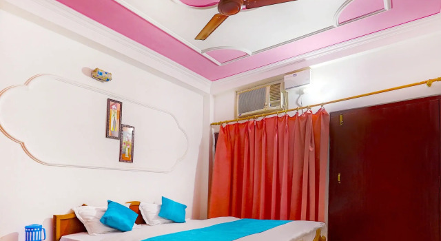 Raj Resort, Rezerwuj Ośrodek wypoczynkowy Hotele w Uttarakhand z basenem, Basen