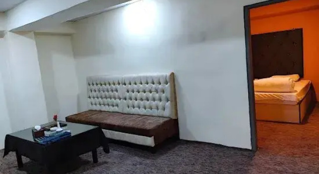 Standard suite Baghdad Nights Hotel