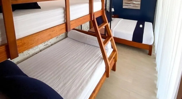 Standard familie cameră cu vedere la mare Crusoe Cabins Casobe
