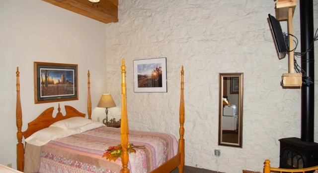 Номер Standard Stone Mill Hotel & Suites