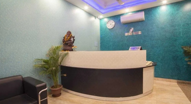 Hotel R Inn Delhi, Забронировать Отель Отели Нью-Дели с завтраком, Завтраки