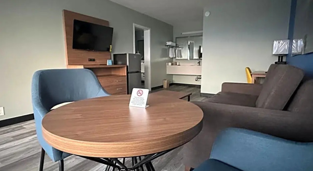 Люкс Days Inn & Suites by Wyndham Jennings
