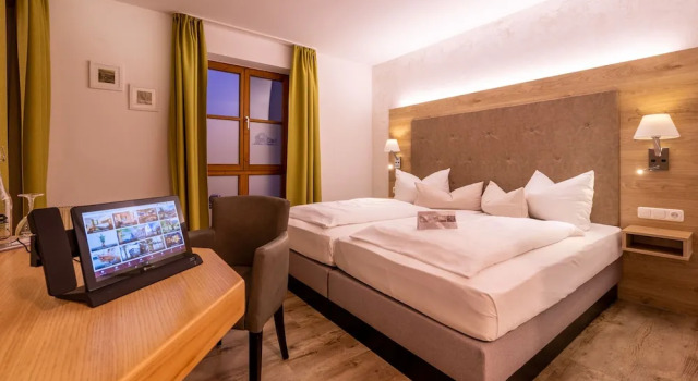 Двухместный номер Economy c 1 комнатой Zur Post Kümmersbruck Hotel & Tiny Houses