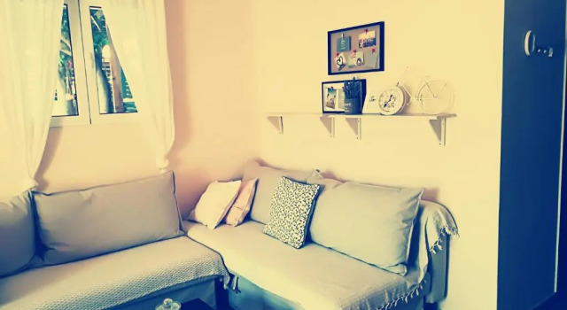 Lux House next to the Airport of Athens. Transport 24h, Забронировать Отель Отели Луца с завтраком, Завтраки