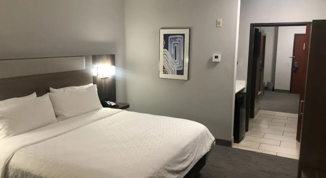 Люкс c 1 комнатой Holiday Inn Express & Suites Woodward by IHG