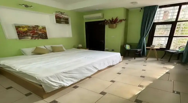 Номер Standard La Sen Westlake Tay Ho Homestay