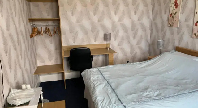 Номер Standard Grant Arms Hotel