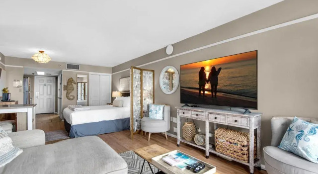 Islander Beach Resort 305
