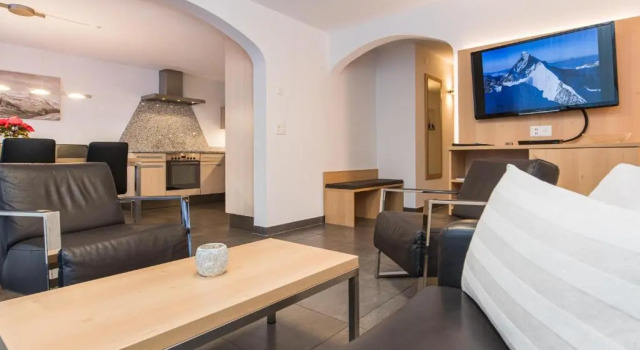 Апартаменты с 3 комнатами Ferienhaus Matterhorngruss